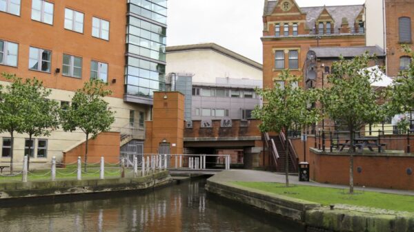 Junction with the Rochdale Canal