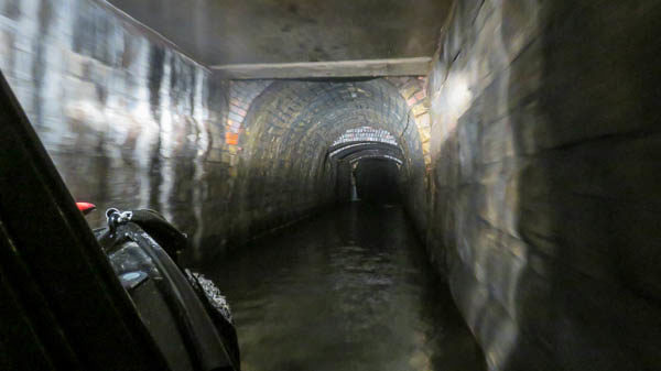 Many different profiles inside Standedge Tunnel.