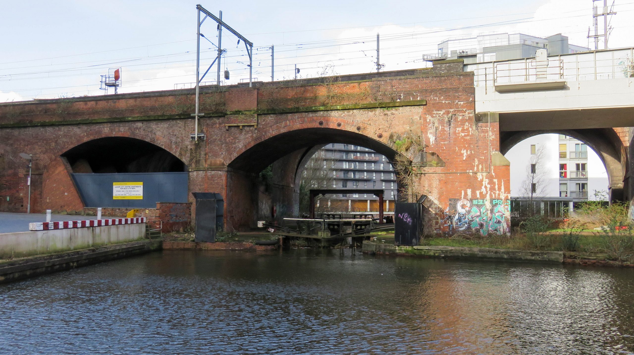 Hulme Locks Branch Bottom Lock - Waterway Routes